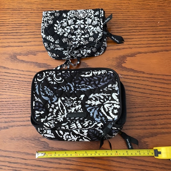 Vera Bradley bundle - Picture 2 of 8